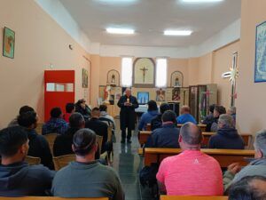 Lee más sobre el artículo El Arzobispo de Toledo celebra un retiro en el Centro Penitenciario Ocaña I